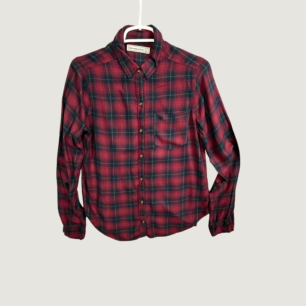 Abercrombie & Fitch Red Navy Plaid Viscose Button Down Shirt Small